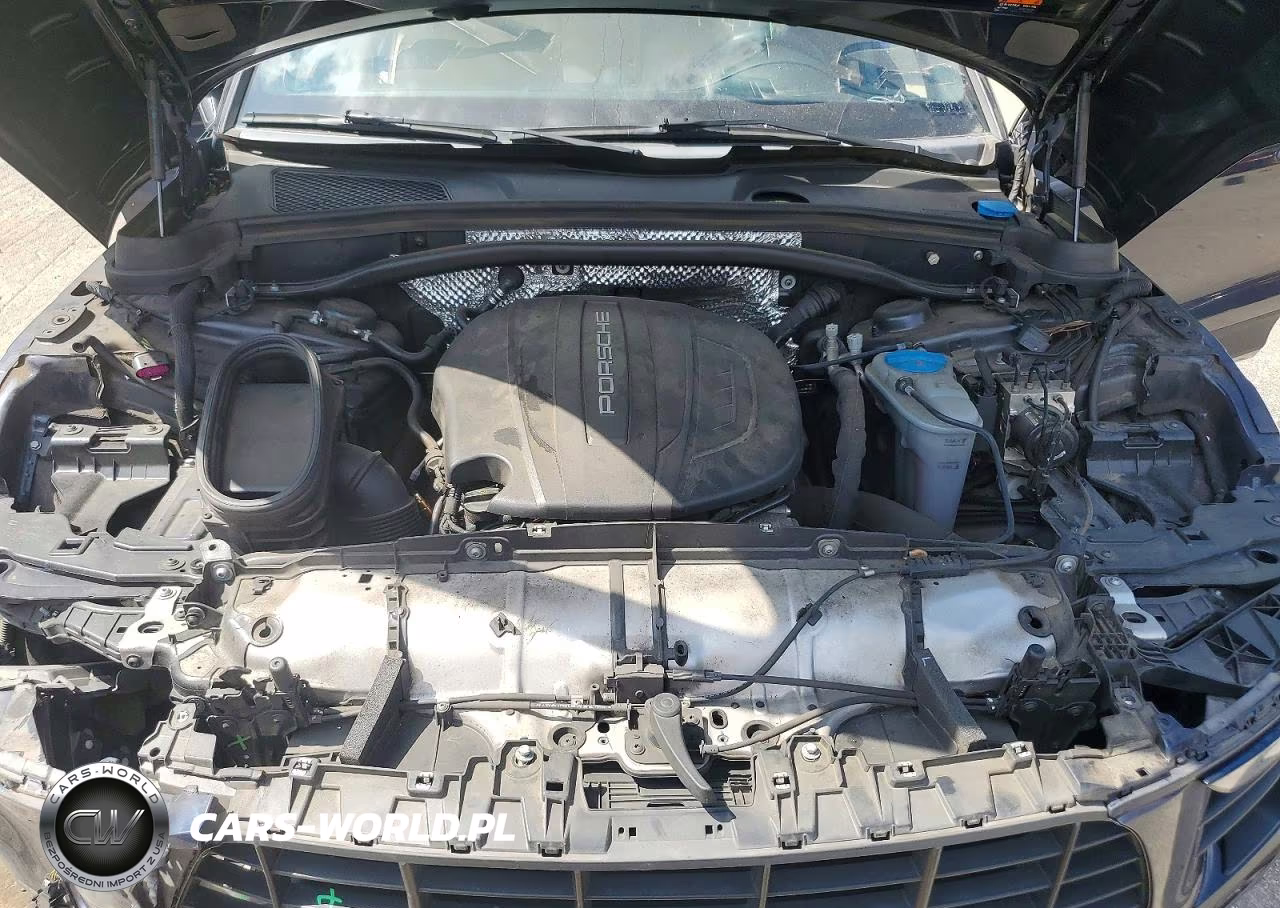 2018 Porsche Macan VIN:WP1AA2A54JLB13617 - 11