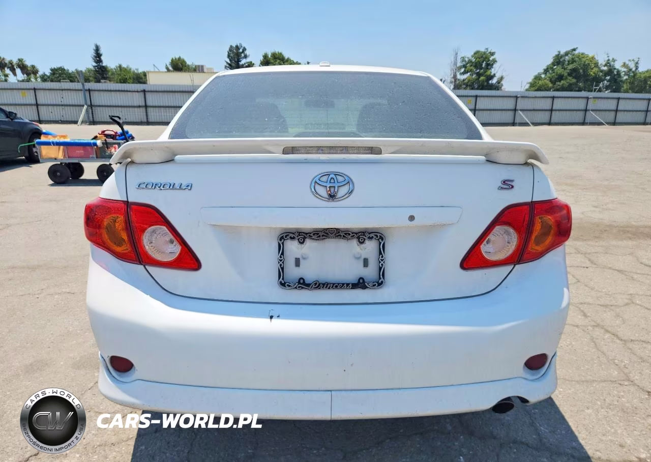 2010 Toyota Corolla S VIN:2T1BU4EE2AC436882 - 6