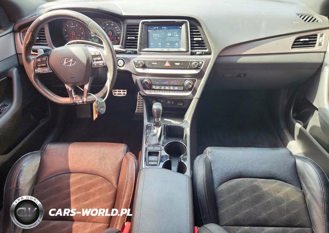 2018 Hyundai Sonata Sport+ VIN:5NPE34AF4JH701104 - 8