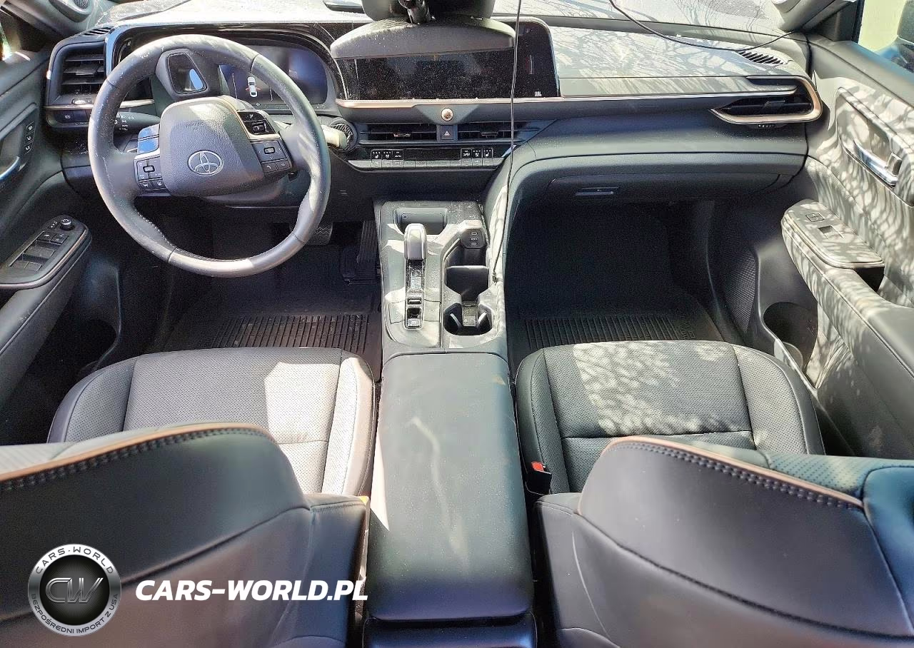 2023 Toyota Crown Platinum VIN:JTDAFAAF3P3000188 - 8