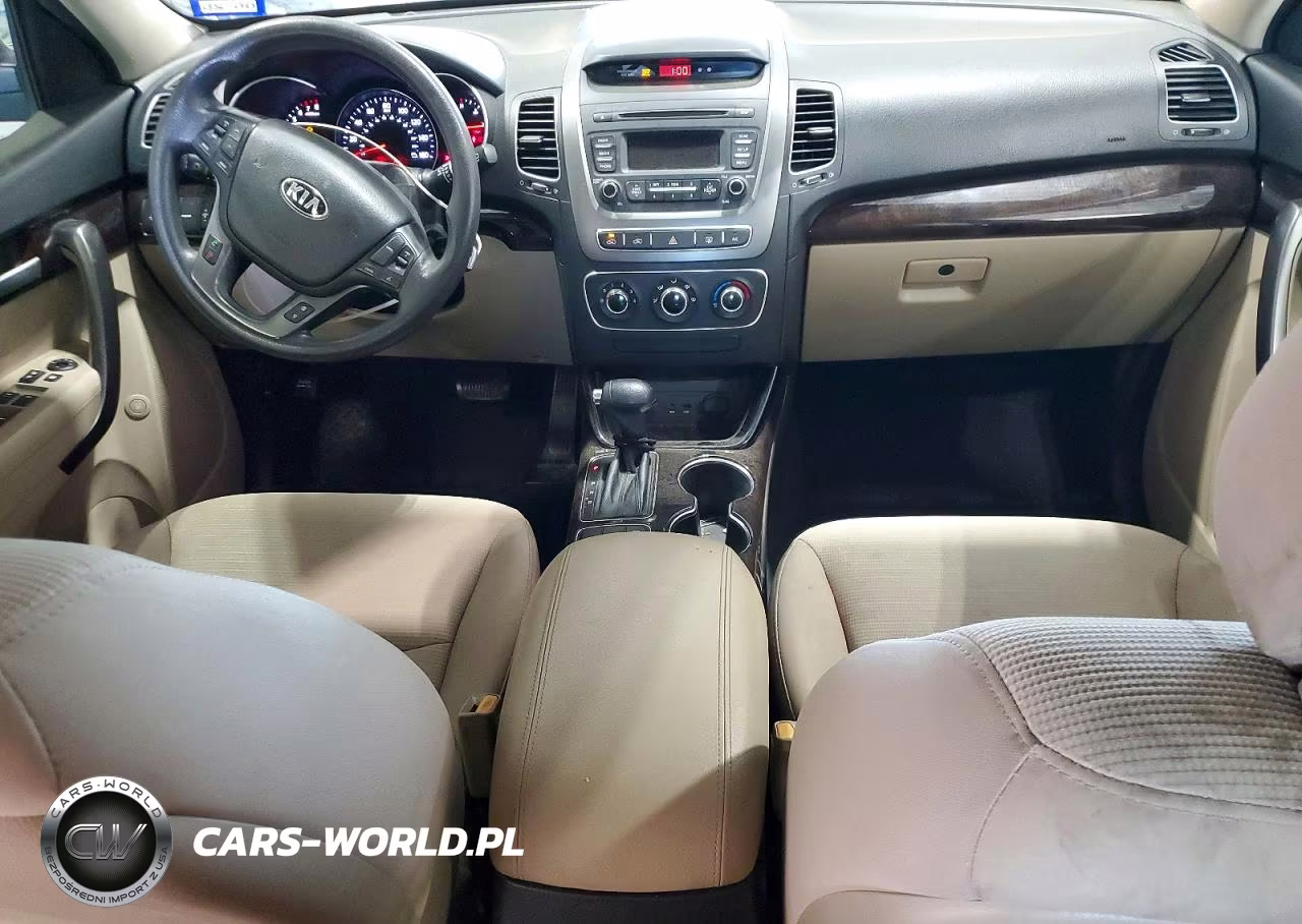 2015 Kia Sorento Lx VIN:5XYKT3A61FG621447 - 8
