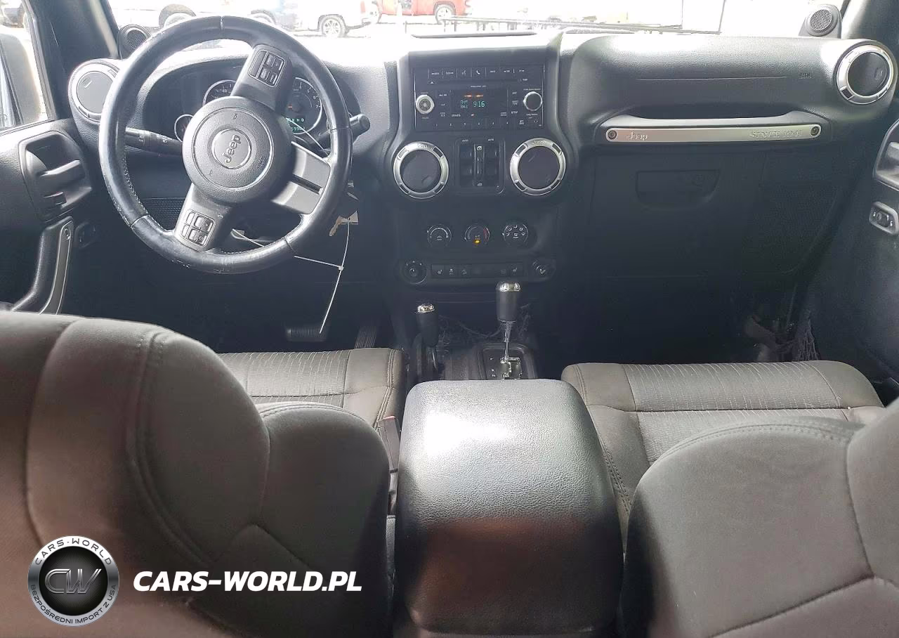 2012 Jeep Wrangler Unlimited Sahara VIN:1C4HJWEG7CL124729 - 8