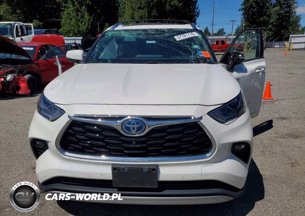 2021 Toyota Highlander Hybrid Platinum VIN:5TDEBRCH4MS018137 - 5