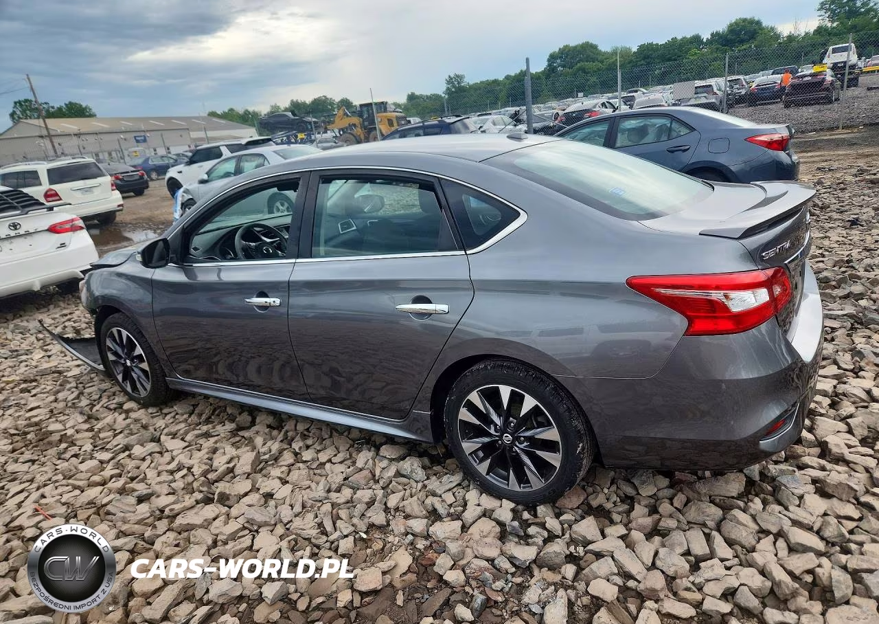 2017 Nissan Sentra Sr VIN:3N1AB7AP6HY332953 - 2