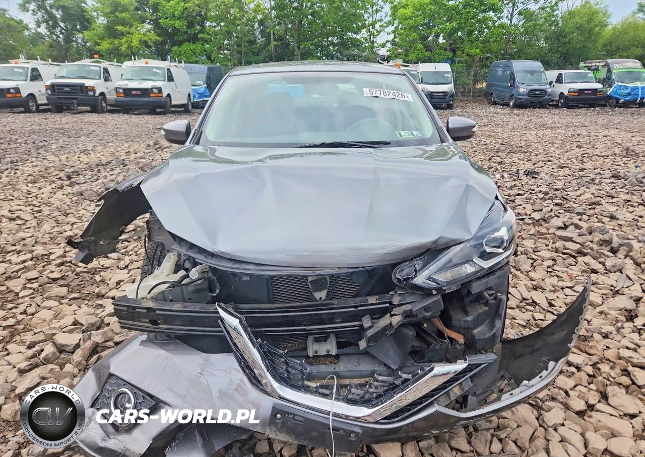 2017 Nissan Sentra Sr VIN:3N1AB7AP6HY332953 - 5