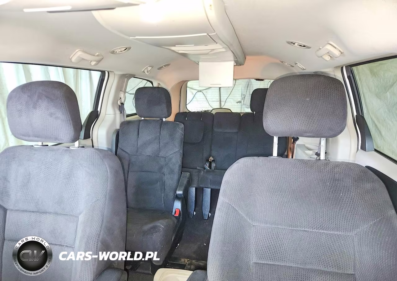 2012 Dodge Grand Caravan Crew VIN:2C4RDGDG4CR109454 - 10