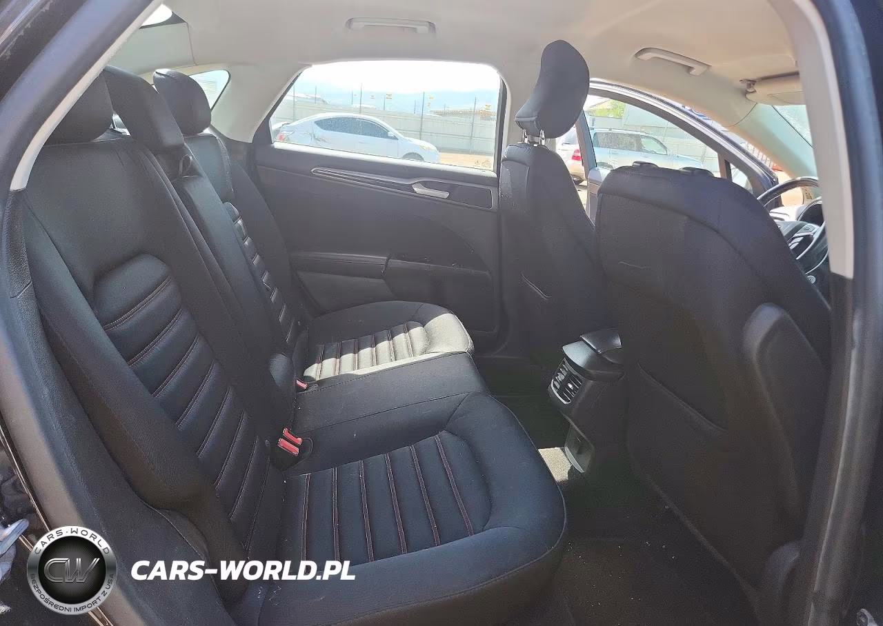 2015 Ford Fusion Se VIN:3FA6P0HD1FR275923 - 10