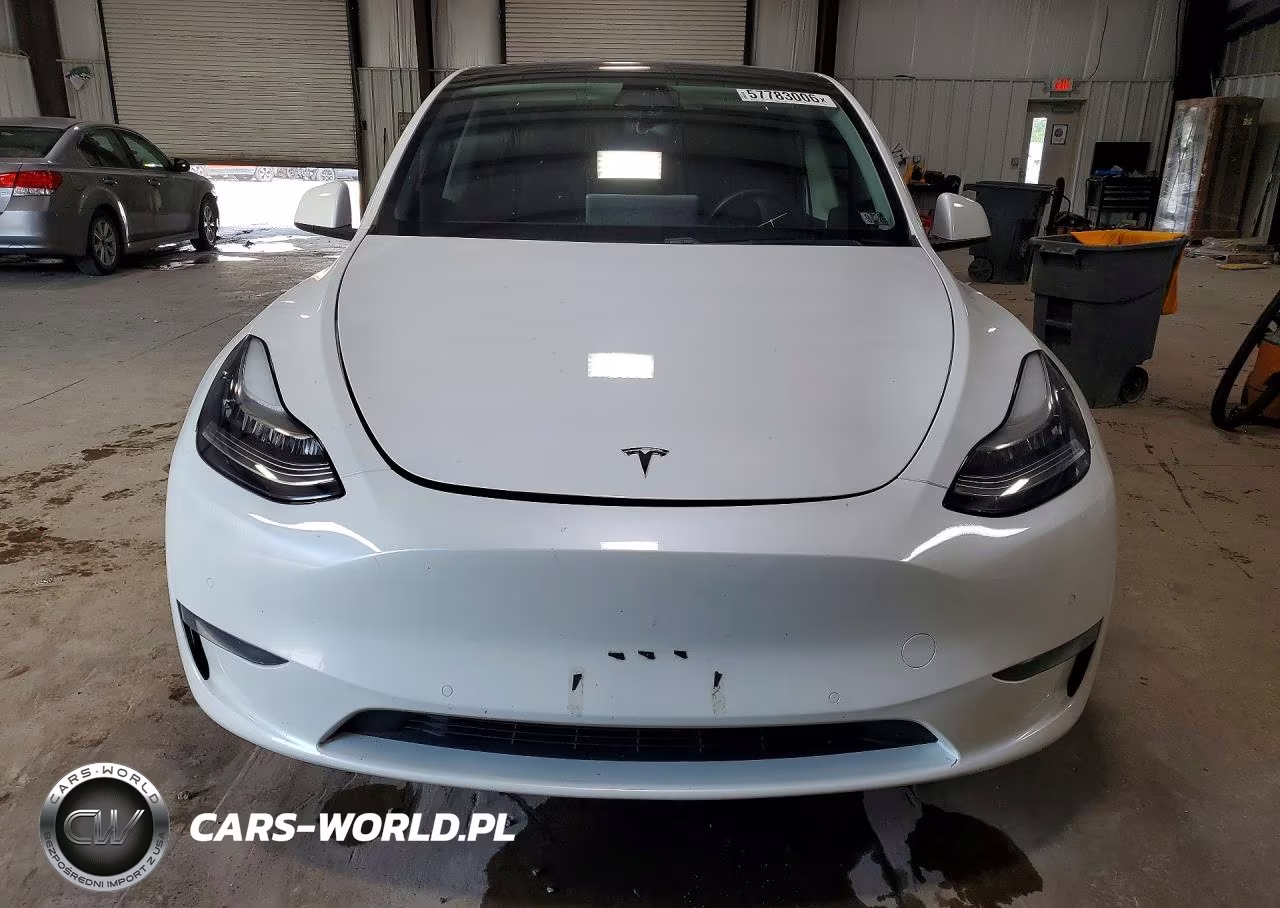 2020 Tesla Model Y VIN:5YJYGDEE8LF041489 - 5