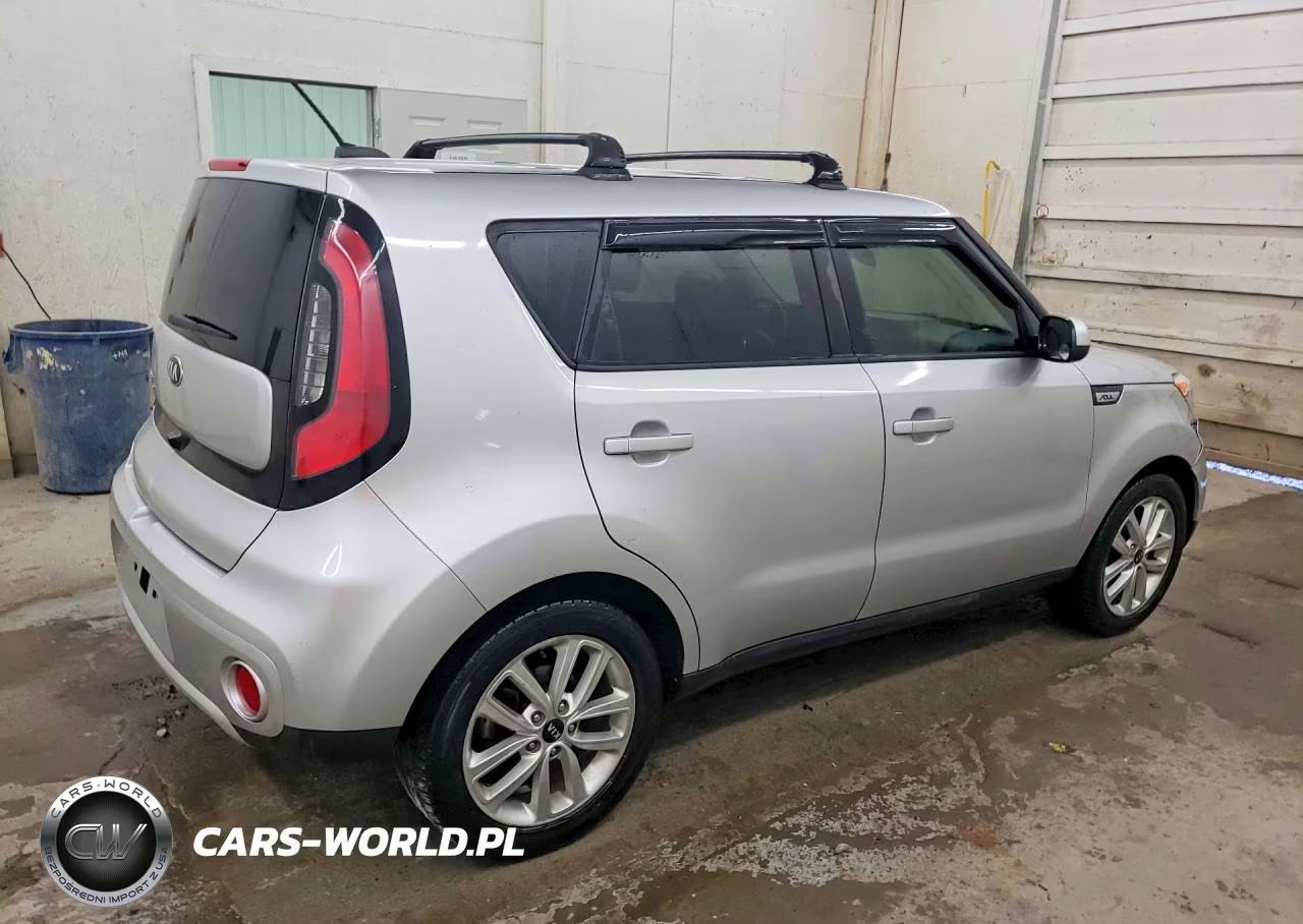 2017 Kia Soul + VIN:KNDJP3A52H7424682 - 3