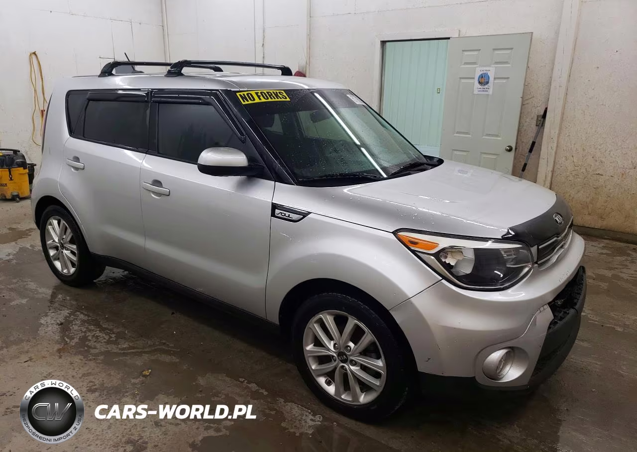 2017 Kia Soul + VIN:KNDJP3A52H7424682 - 4