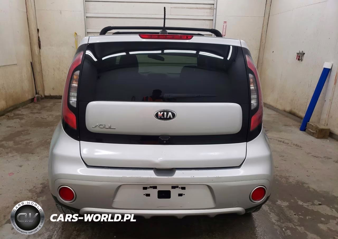 2017 Kia Soul + VIN:KNDJP3A52H7424682 - 6