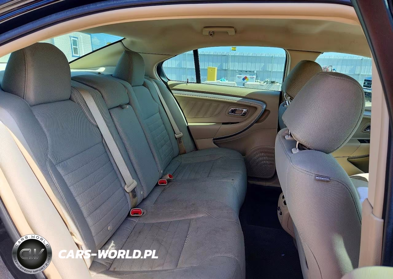 2018 Ford Taurus Se VIN:1FAHP2D84JG125303 - 10