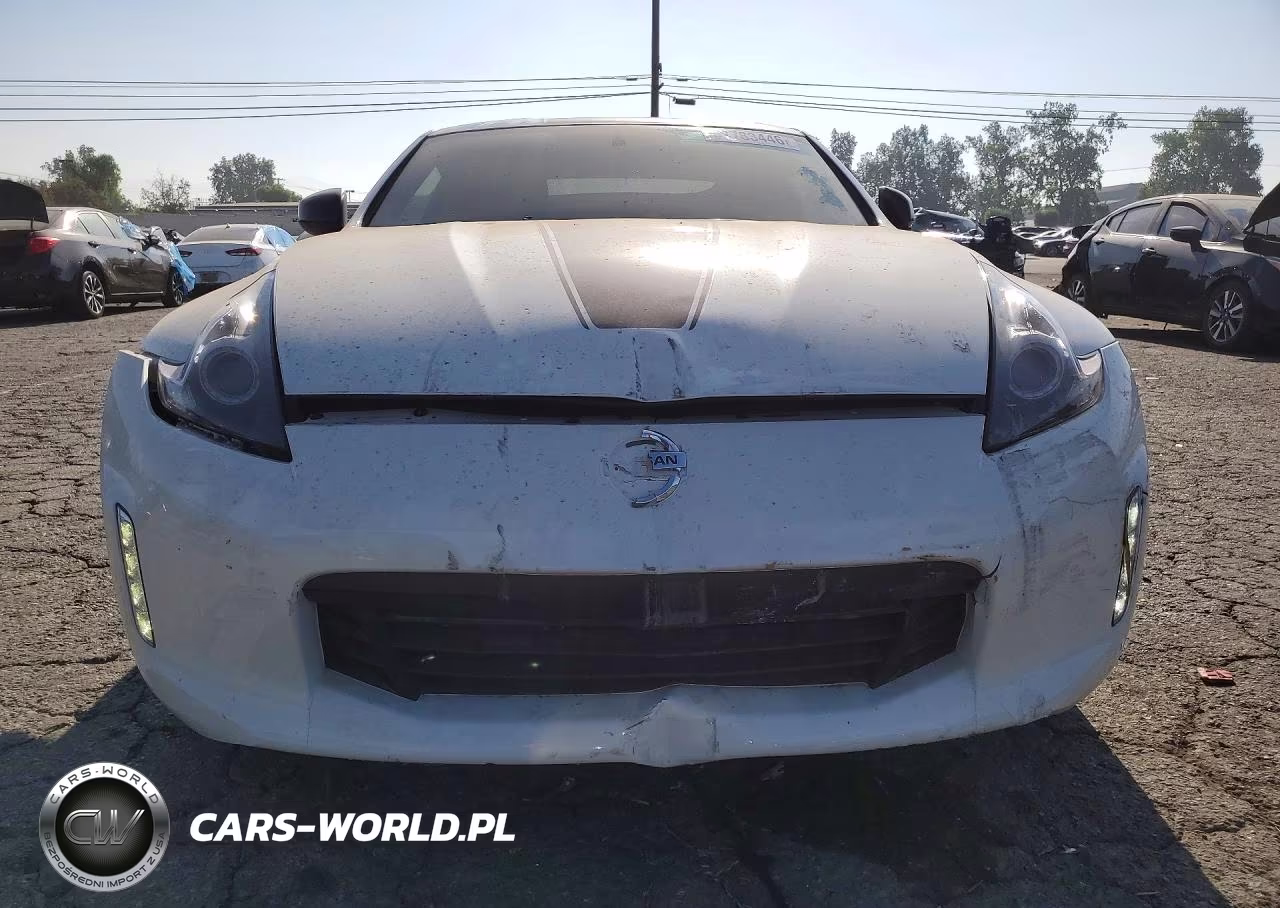 2019 Nissan 370Z Base VIN:JN1AZ4EH0KM420680 - 5