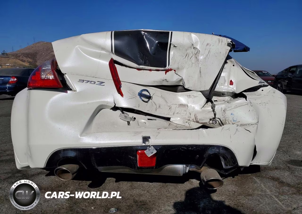 2019 Nissan 370Z Base VIN:JN1AZ4EH0KM420680 - 6