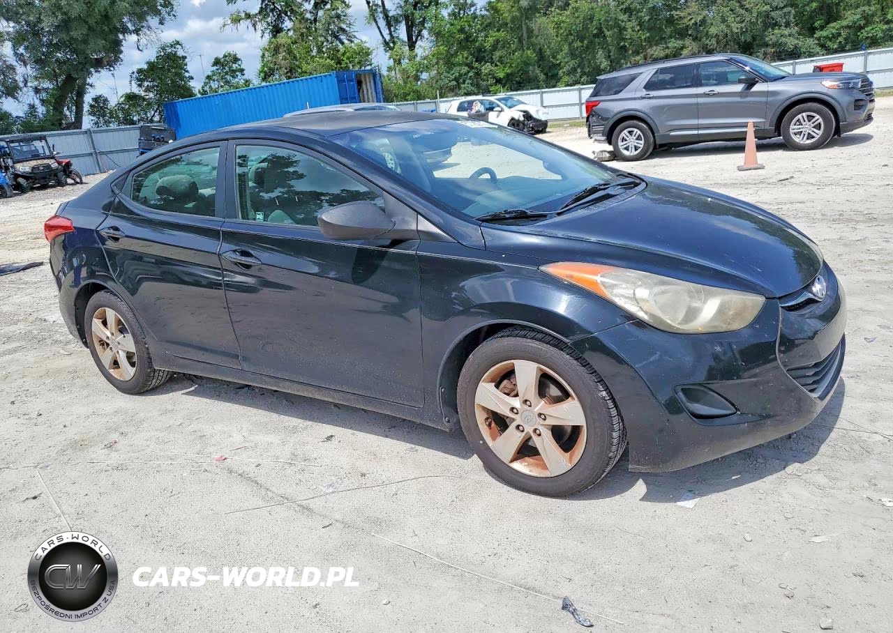 2011 Hyundai Elantra Gls VIN:KMHDH4AE4BU162779 - 4