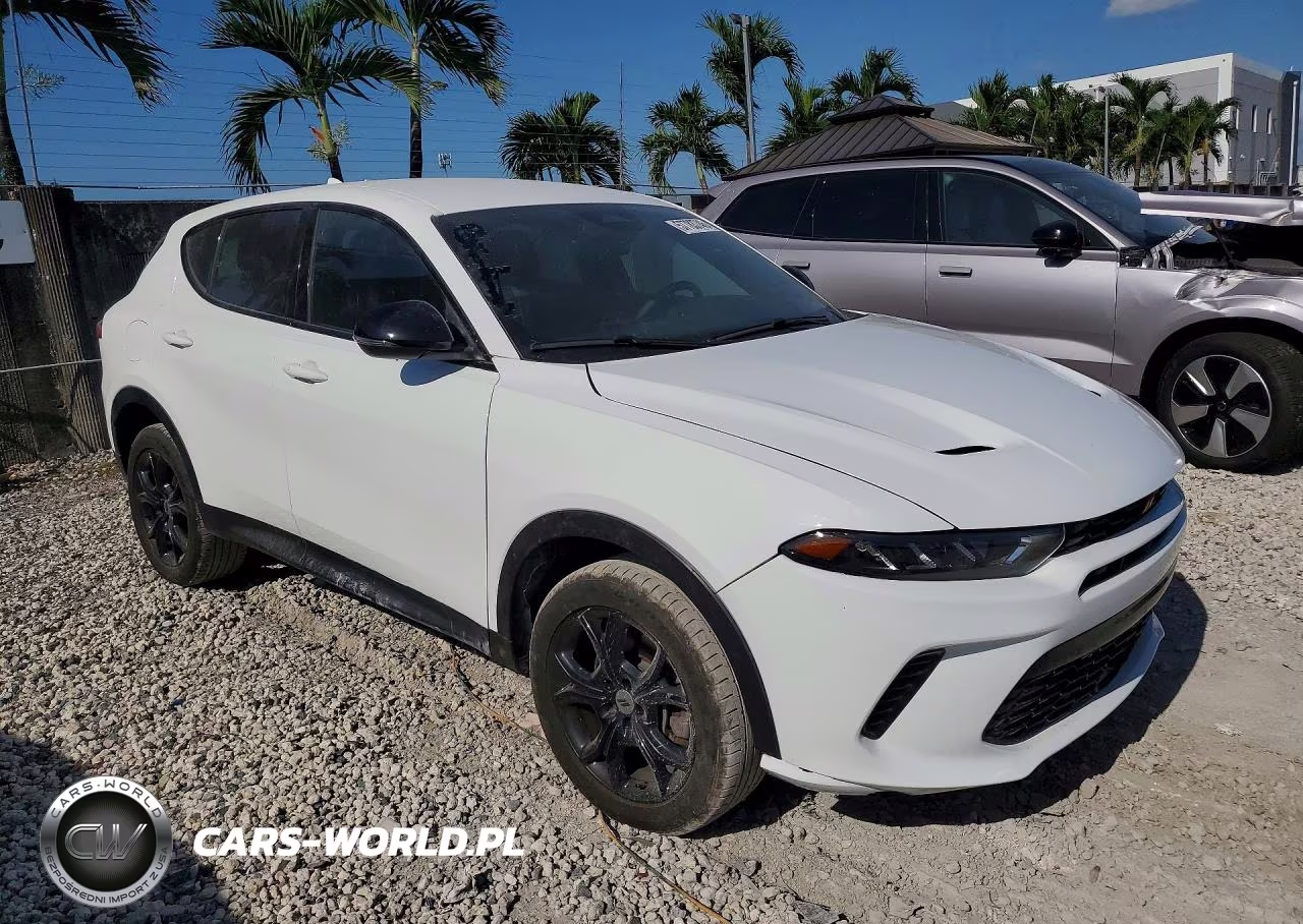 2023 Dodge Hornet Gt Awd VIN:ZACNDFAN7P3A02086 - 4