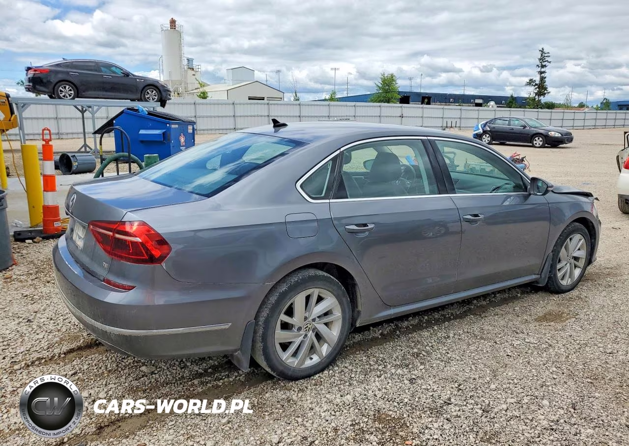 2018 Volkswagen Passat Se VIN:1VWBA7A3XJC006053 - 3