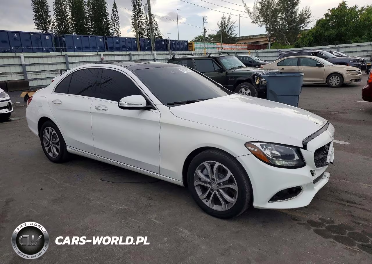 2016 Mercedes-Benz C 300 4Matic VIN:55SWF4KB2GU149406 - 4