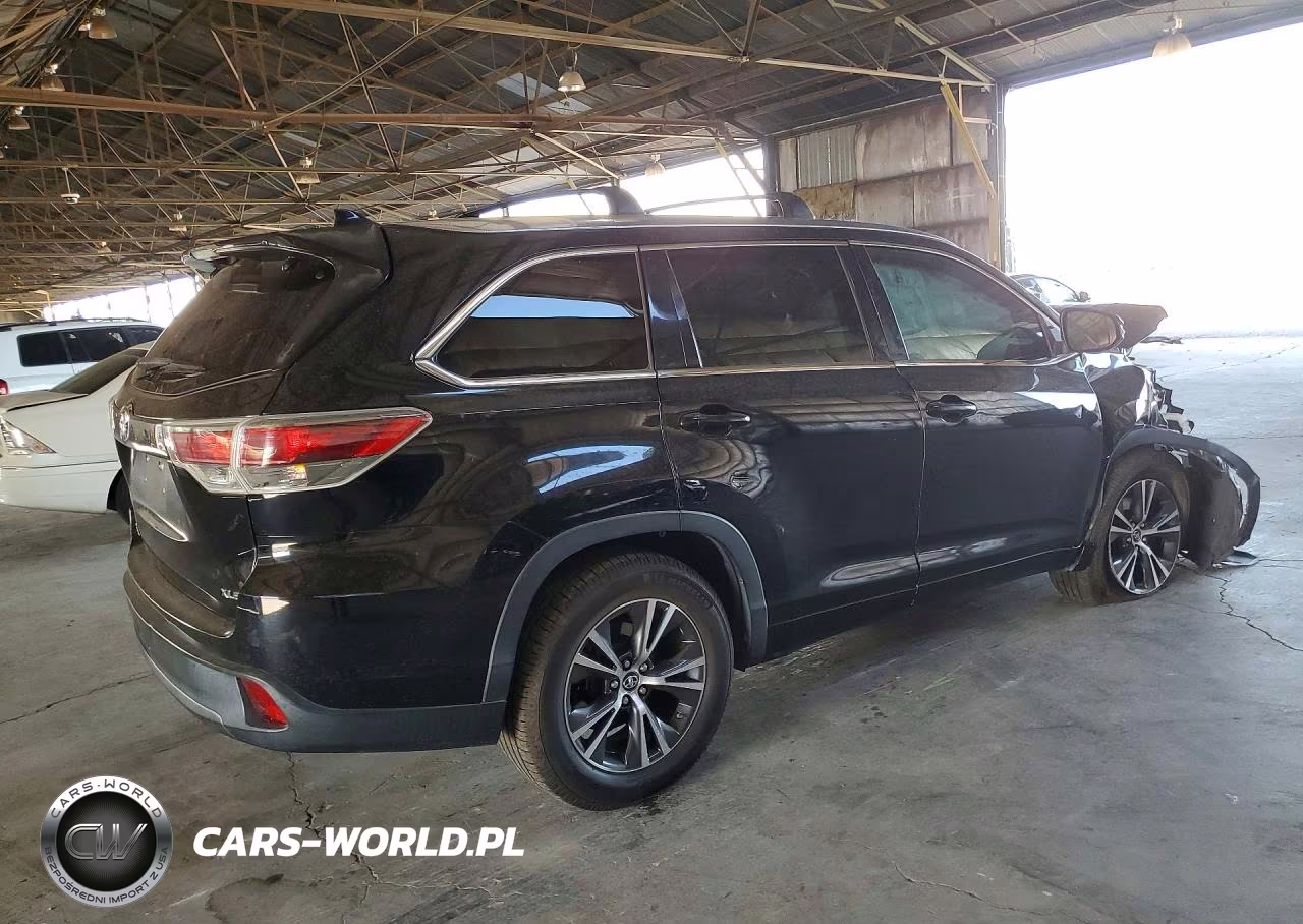 2016 Toyota Highlander Xle VIN:5TDKKRFH1GS505119 - 3