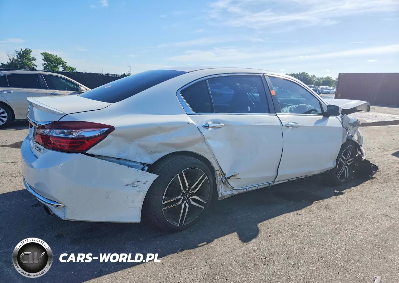 2017 Honda Accord Sport Special Edition VIN:1HGCR2F14HA188334 - 3