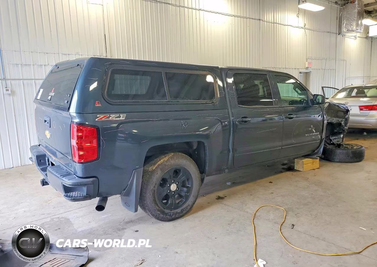 2017 Chevrolet Silverado K1500 Lt VIN:3GCUKREC5HG331375 - 3