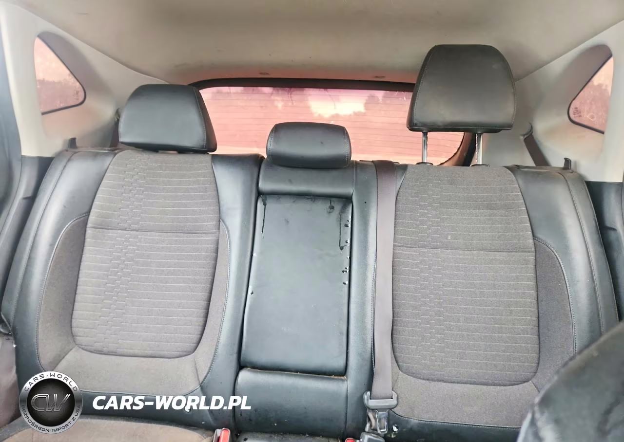2021 Kia Seltos S VIN:KNDEU2AA9M7096124 - 10