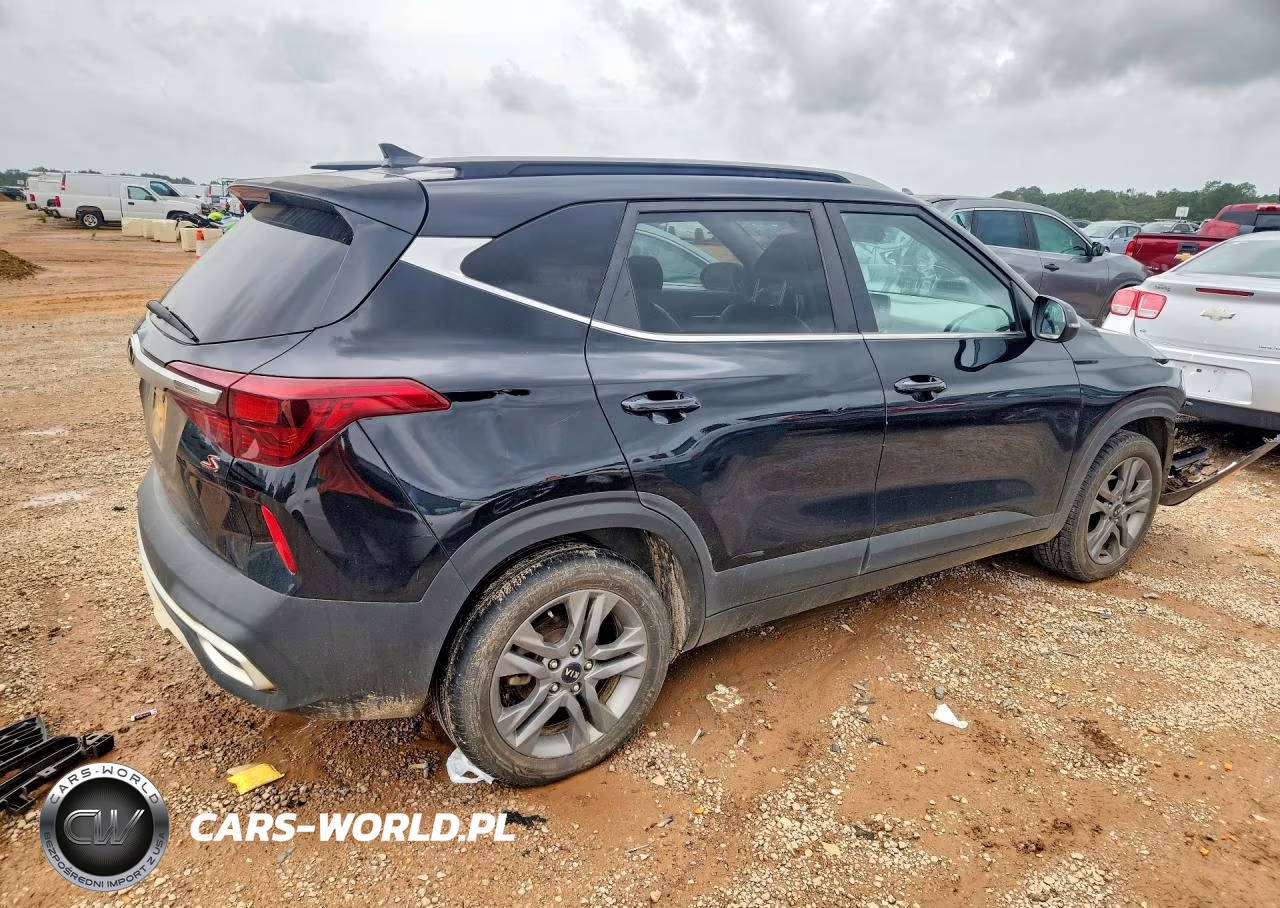 2021 Kia Seltos S VIN:KNDEU2AA9M7096124 - 3