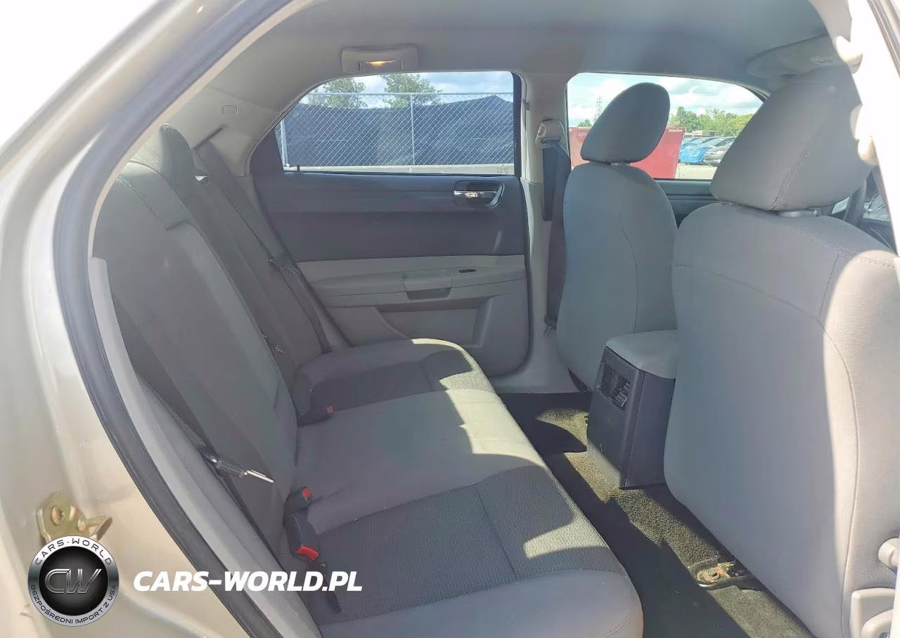 2006 Chrysler 300 VIN:2C3LA43R16H273081 - 10