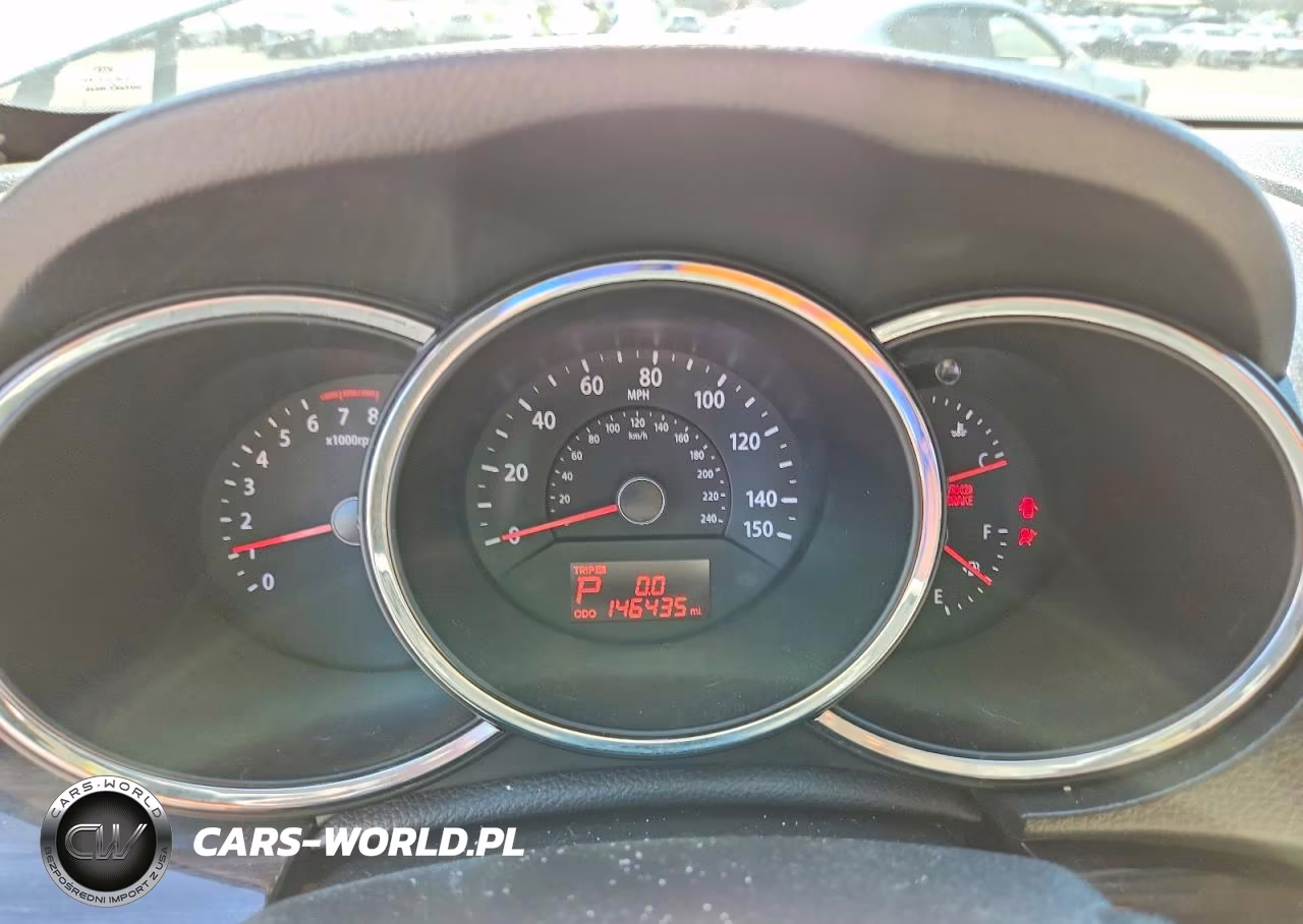 2012 Kia Sorento Lx VIN:5XYKT3A66CG267890 - 9