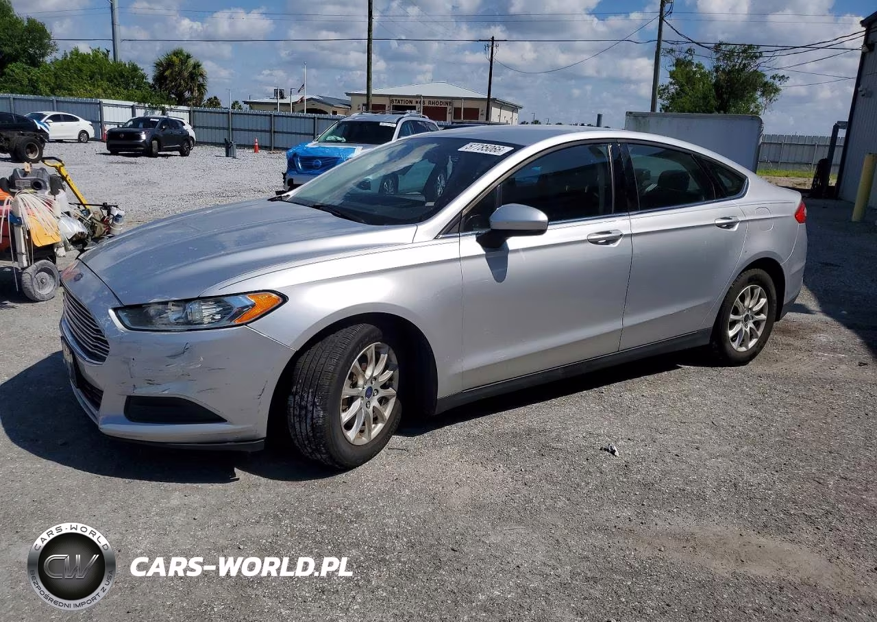 2016 Ford Fusion S – zdjęcie 1 z 12