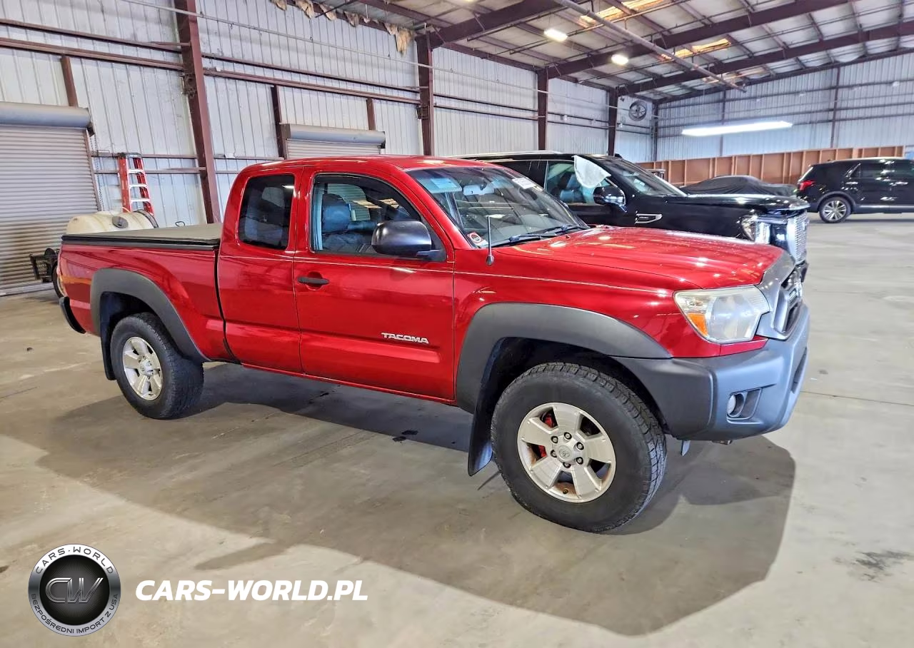 2015 Toyota Tacoma Access Cab VIN:5TFUX4EN2FX036586 - 4