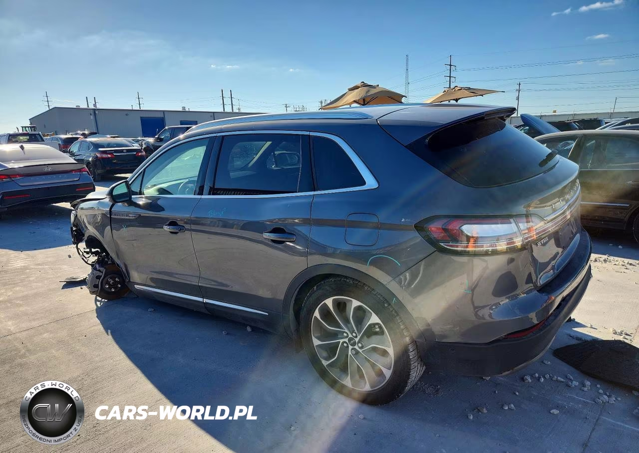 2023 Lincoln Nautilus Reserve VIN:2LMPJ6K90PBL15870 - 2
