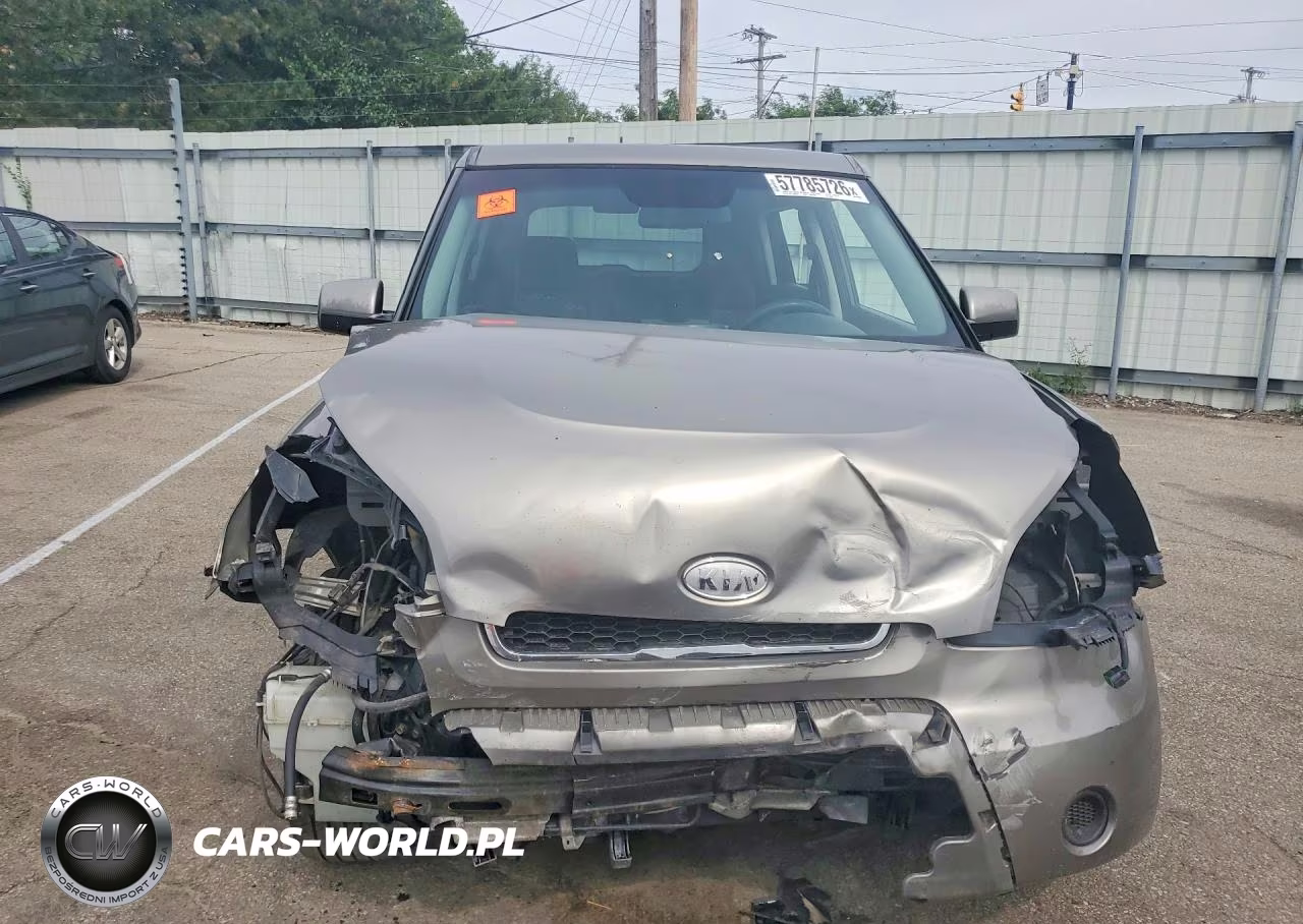 2010 Kia Soul + VIN:KNDJT2A28A7108396 - 5