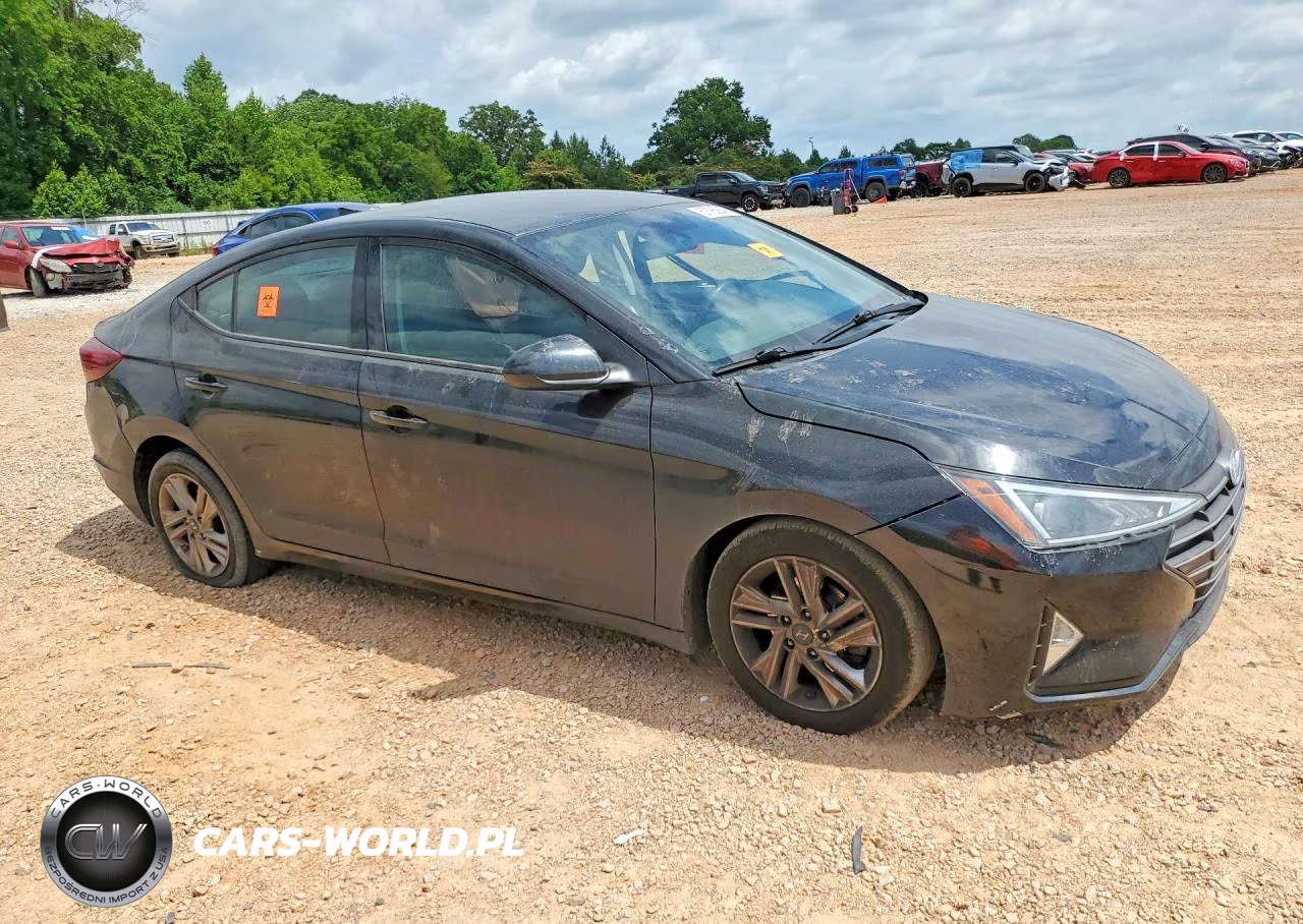 2019 Hyundai Elantra Sel VIN:KMHD84LF2KU746426 - 4