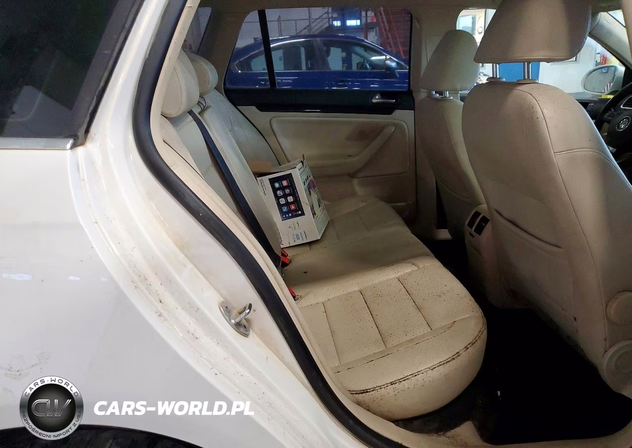 2011 Volkswagen Jetta Tdi VIN:3VWPL7AJXBM654846 - 10