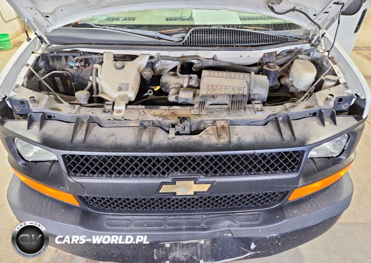 2016 Chevrolet 2500 Expre VIN:1GCWGAFF0G1227121 - 12
