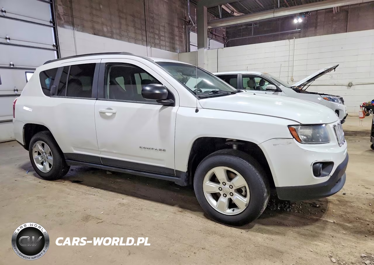 2014 Jeep Compass VIN:1C4NJCBA1ED587058 - 4