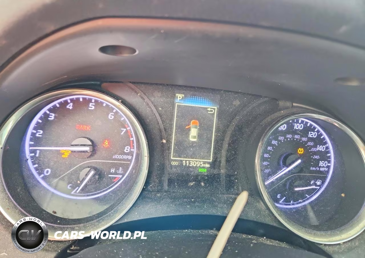 2019 Toyota Camry Le VIN:4T1B11HK0KU688042 - 9