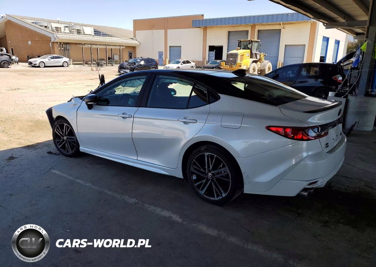 2025 Toyota Camry Xse VIN:4T1DBADKXSU023614 - 2