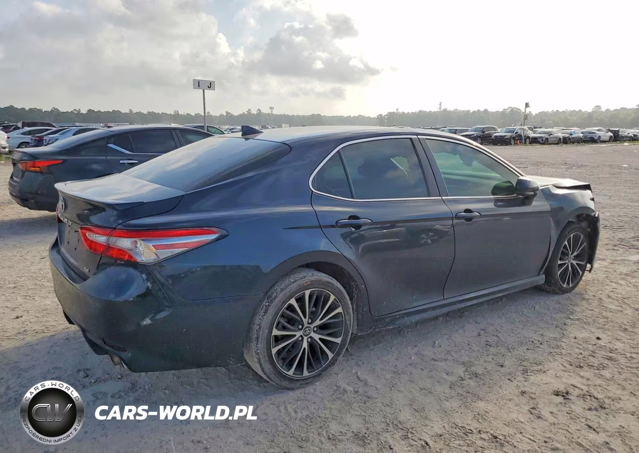 2019 Toyota Camry Se VIN:4T1B11HK3KU751568 - 3