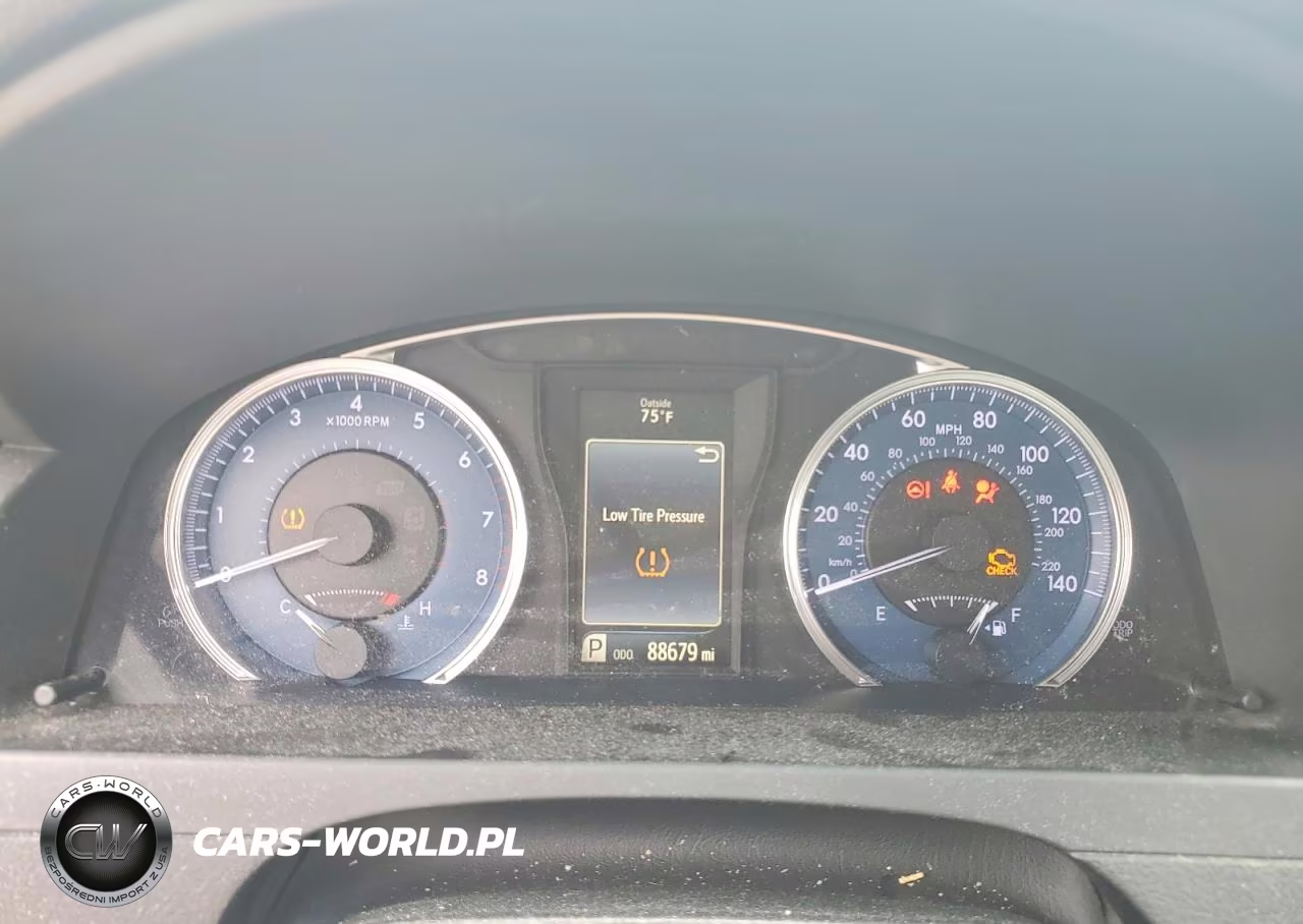 2016 Toyota Camry Le VIN:4T4BF1FK4GR569038 - 9