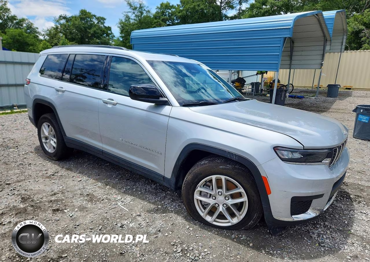 2025 Jeep Grand Cherokee L Laredo VIN:1C4RJKAG8S8673926 - 4