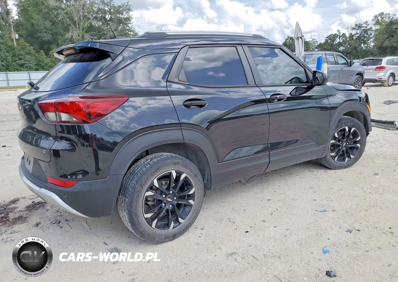 2021 Chevrolet Trailblazer Lt VIN:KL79MPS26MB046006 - 3