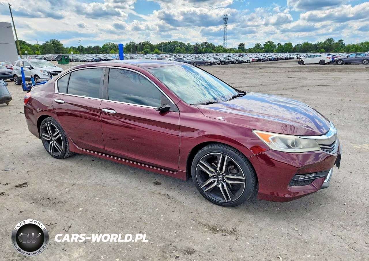 2017 Honda Accord Sport Special Edition VIN:1HGCR2F12HA023818 - 4