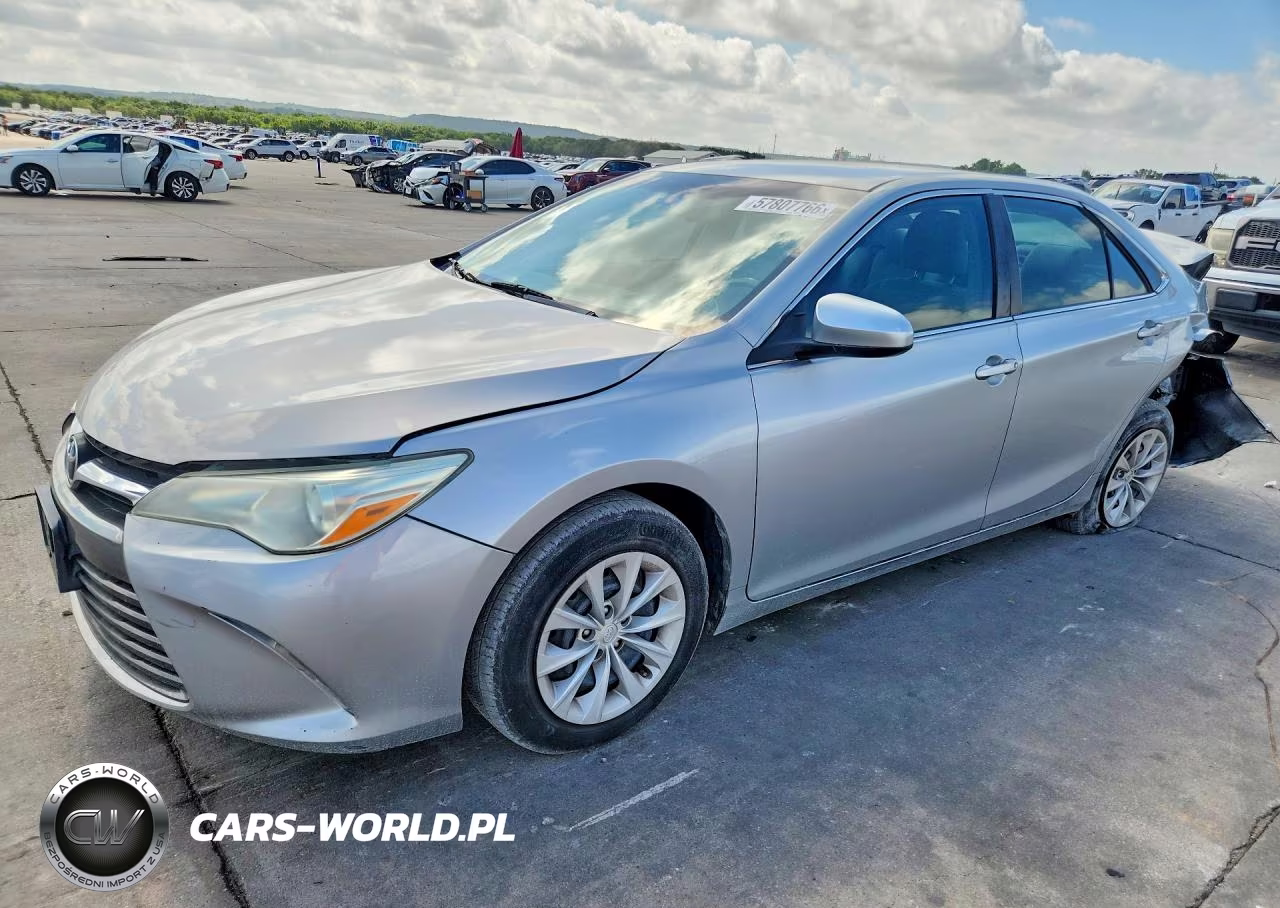 2016 Toyota Camry Le