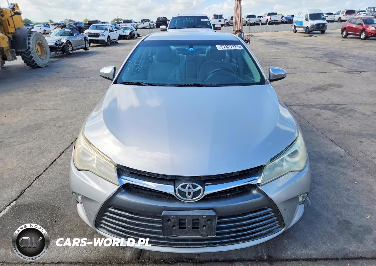 2016 Toyota Camry Le VIN:4T4BF1FK2GR542243 - 5