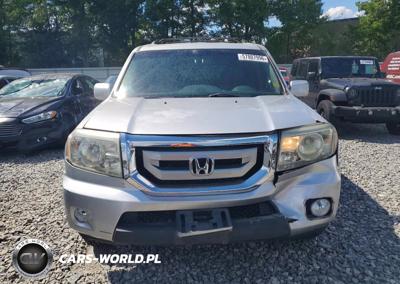 2011 Honda Pilot Touring VIN:5FNYF4H9XBB053157 - 5