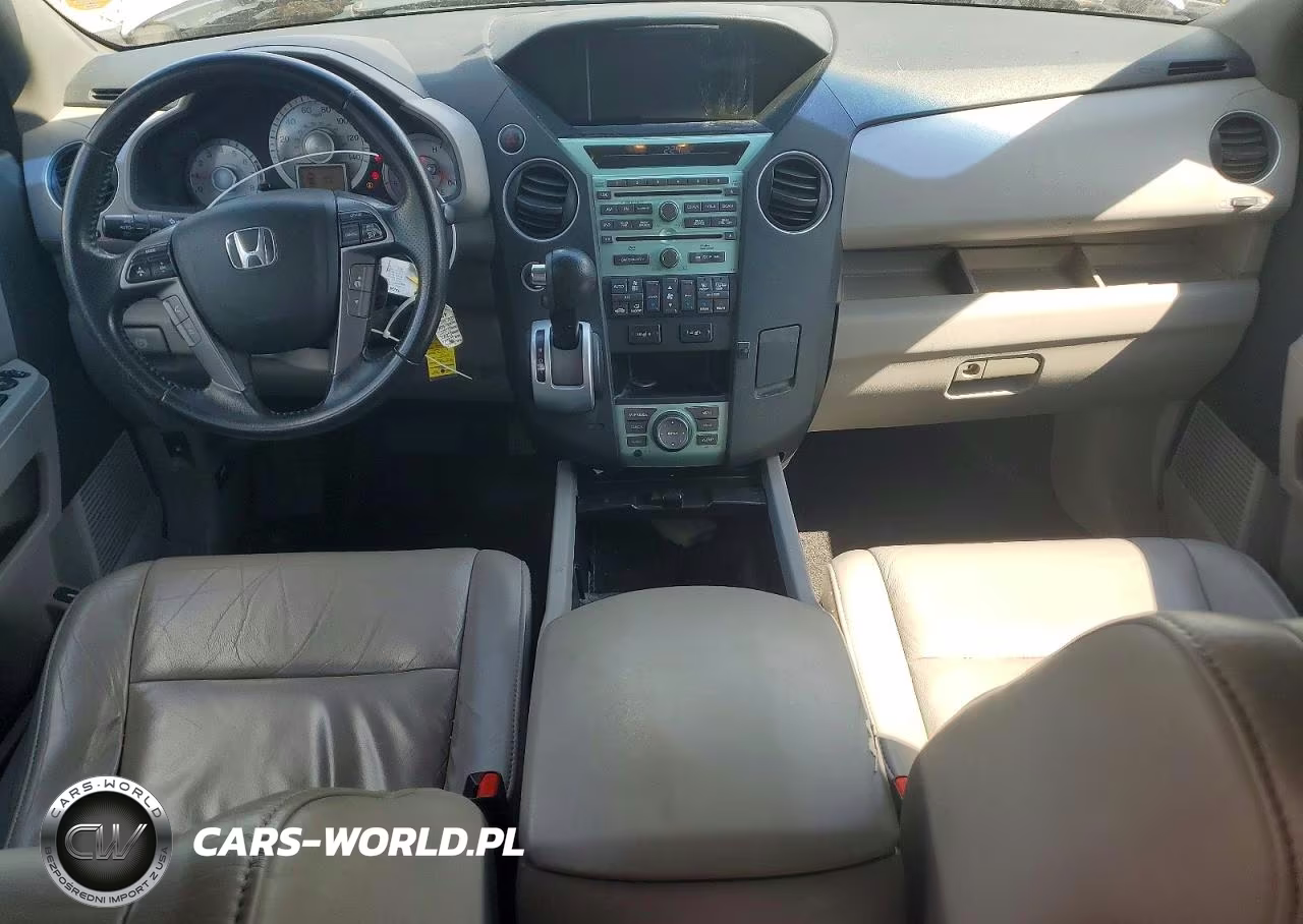 2011 Honda Pilot Touring VIN:5FNYF4H9XBB053157 - 8