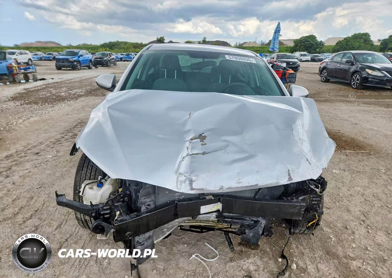 2017 Hyundai Elantra Se VIN:KMHD74LF1HU402002 - 5