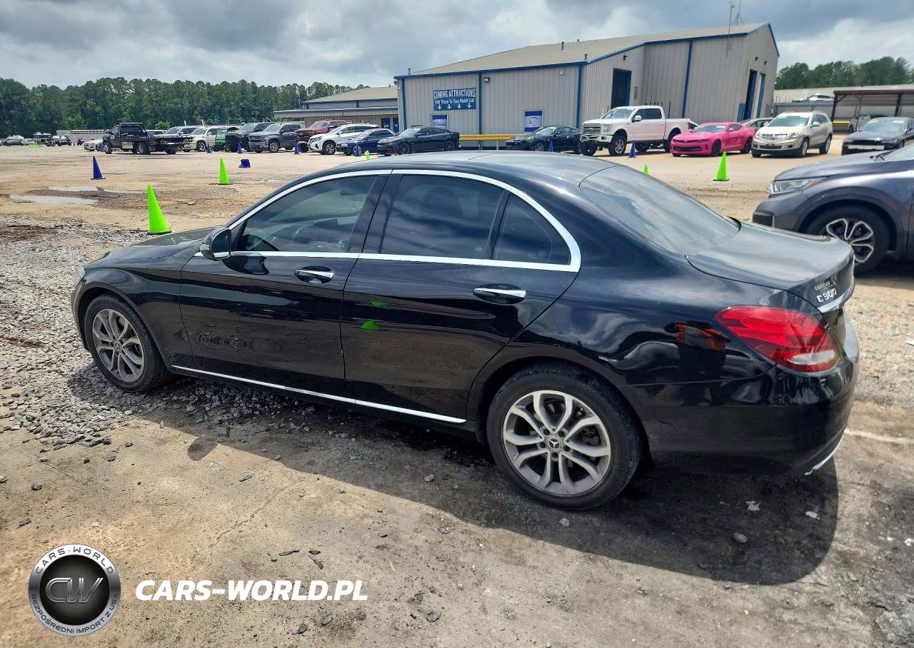 2017 Mercedes-Benz C 300 4Matic VIN:55SWF4KB7HU226322 - 2